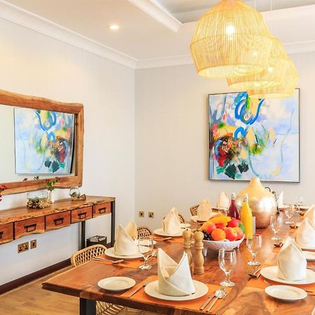 The S Holiday Homes - Stunning 5 Bedrooms Villa At The Palm Jumeirah With Private Beach And Pool Dubaj Zewnętrze zdjęcie