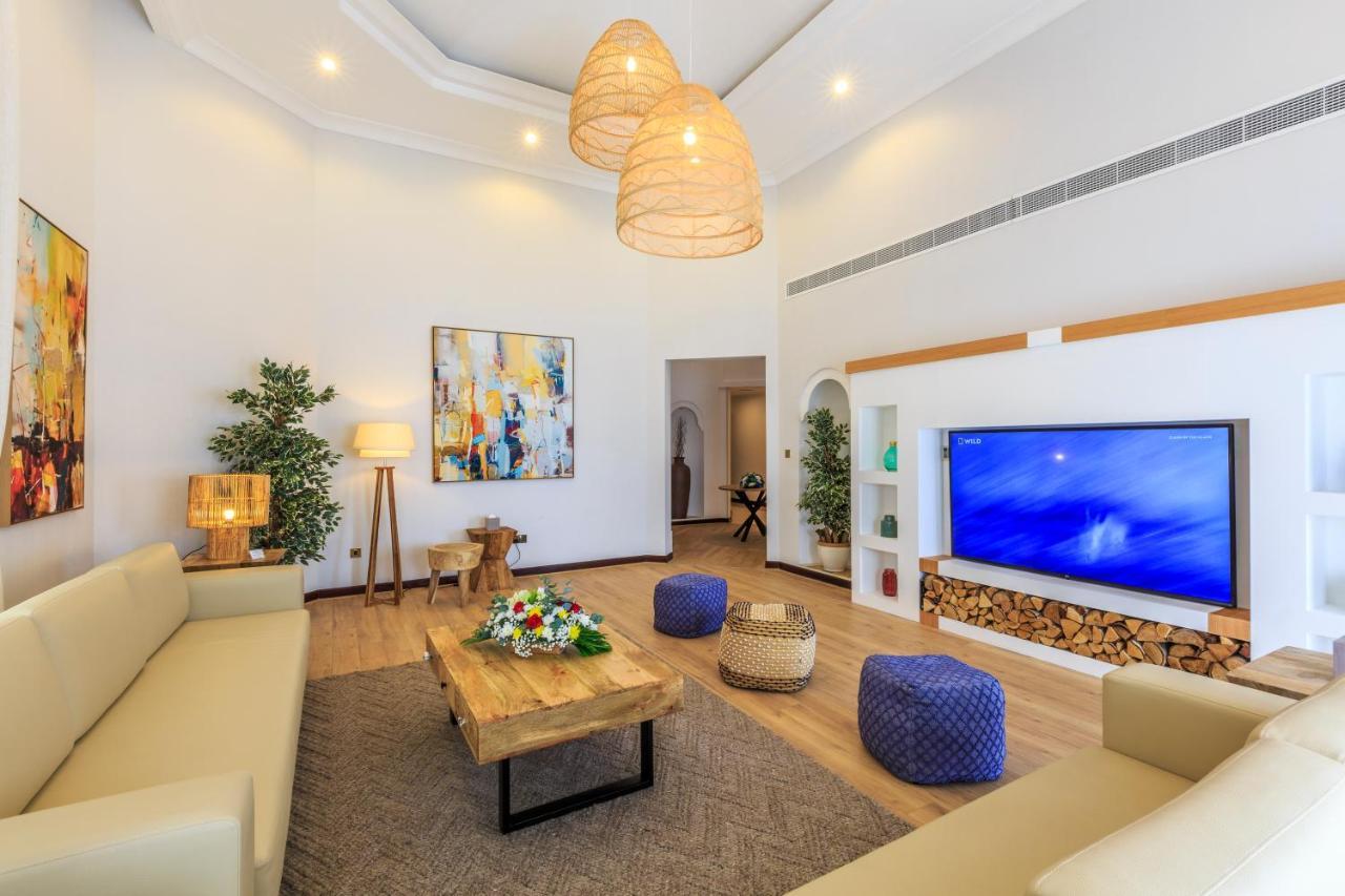 The S Holiday Homes - Stunning 5 Bedrooms Villa At The Palm Jumeirah With Private Beach And Pool Dubaj Zewnętrze zdjęcie