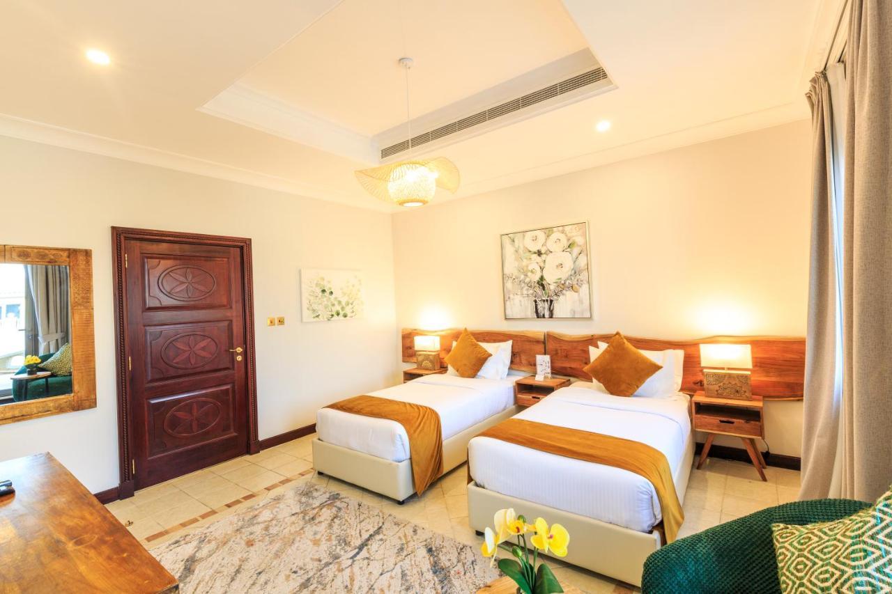 The S Holiday Homes - Stunning 5 Bedrooms Villa At The Palm Jumeirah With Private Beach And Pool Dubaj Zewnętrze zdjęcie